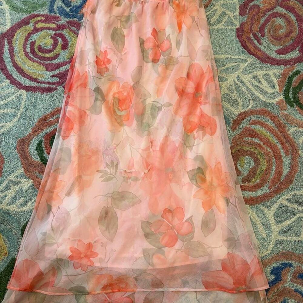 Beautiful vintage pink floral maxi